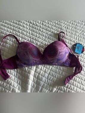 36B • Wire Free lightly padded Bra • purple floral Clovia